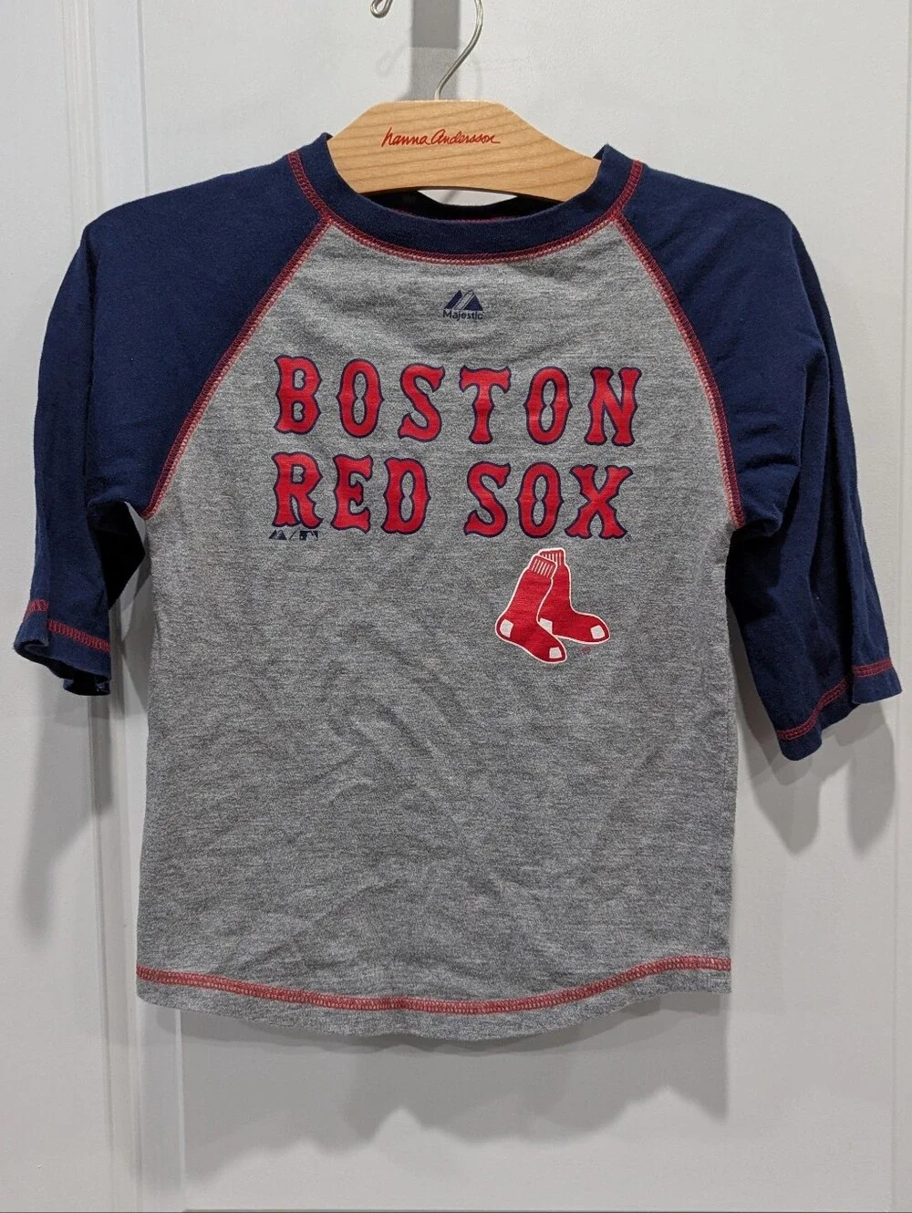 Majestic raglan shirt